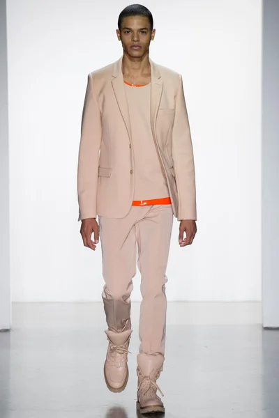 Look 20